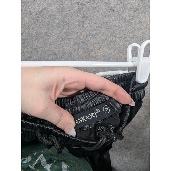 BLANKNYC Vegan Leather NWT Elastic Waist Leg Jogger Slash Pockets Black Pants-29 - Picture 6 of 7